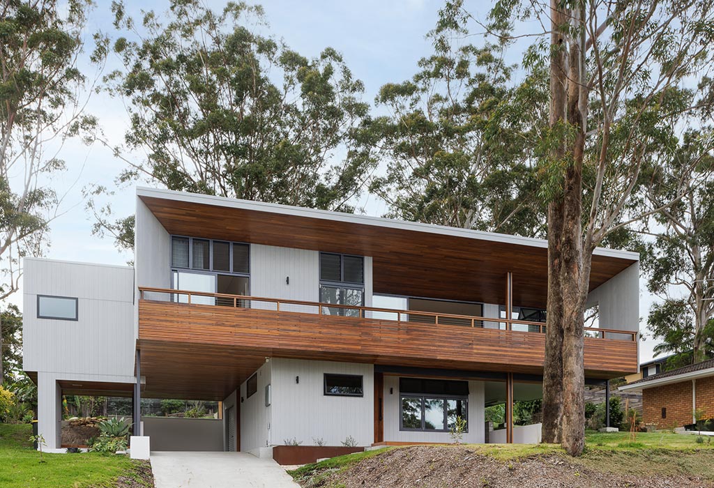 Holiday Accommodation in Smiths Lake Pacific Palms NSW