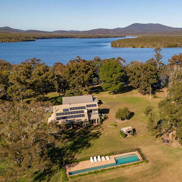 Dyrham Park Holiday Property in Pacific Palms