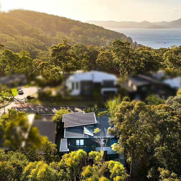 Holiday Accommodation at Palmtops at Elizabeth Beach in Pacific Palms NSW